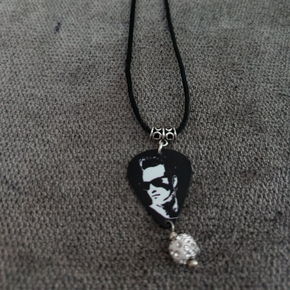 Women's LUKE PERRY GUITAR PICK NECKLACE - EARRINGS SET
